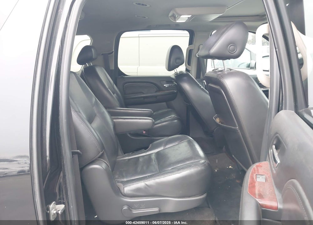 2007 CADILLAC ESCALADE ESV STANDARD VIN: 1GYFK66857R321889