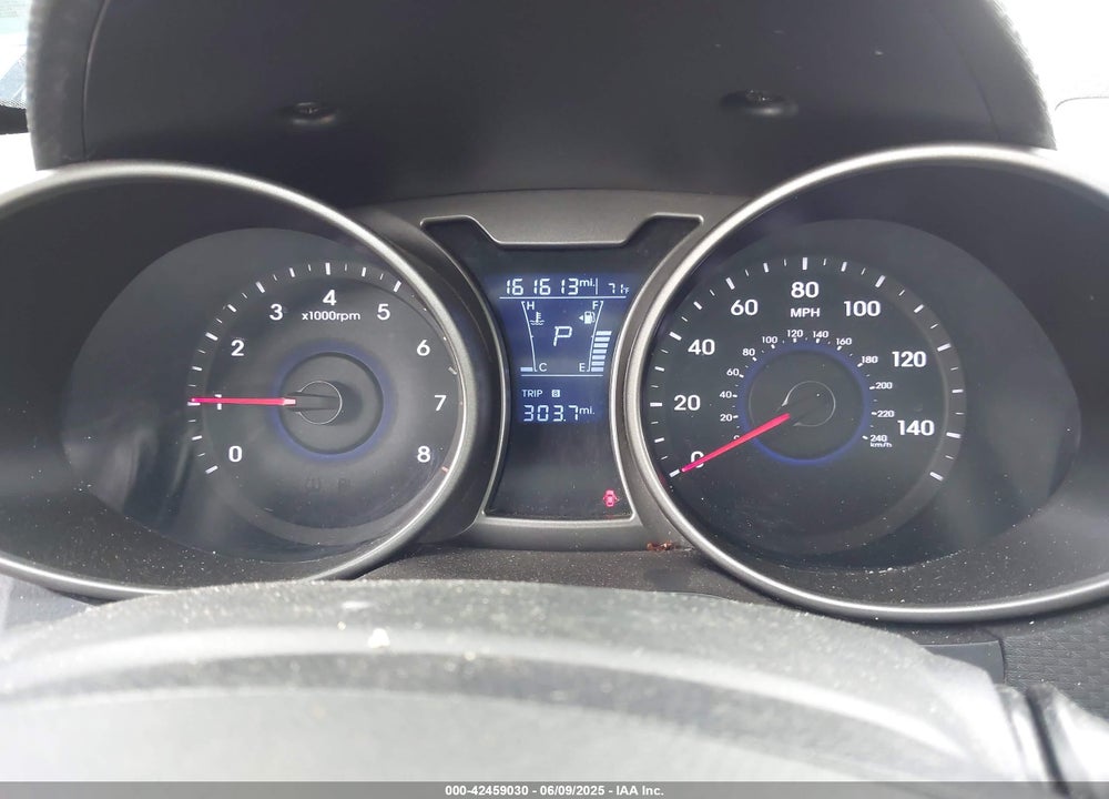 2017 HYUNDAI VELOSTER VIN: KMHTC6AD0HU320931