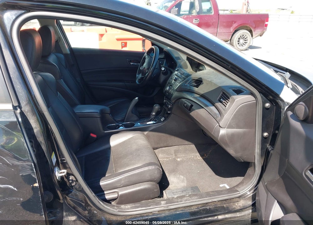 2014 ACURA ILX VIN: 19VDE1F35EE000657