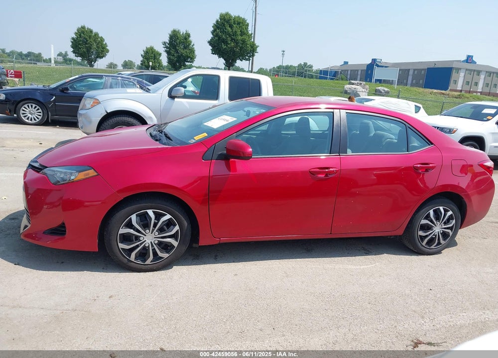 2019 TOYOTA COROLLA VIN: 2T1BURHE7KC143909