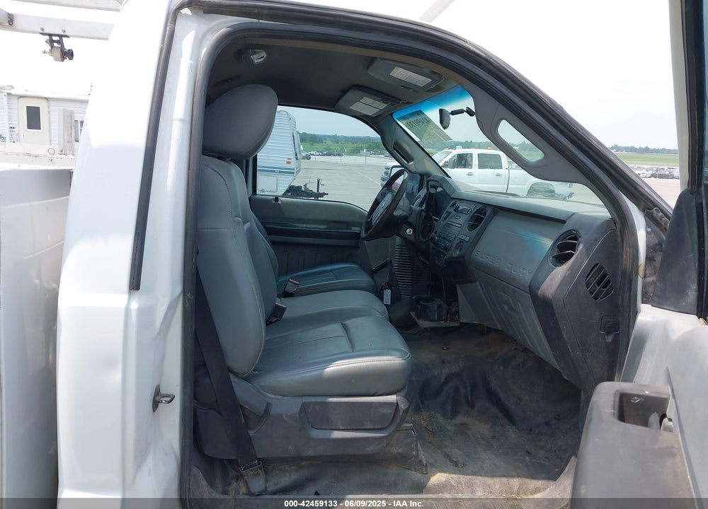 2012 FORD F-250 XL VIN: 1FDBF2A65CEC68518