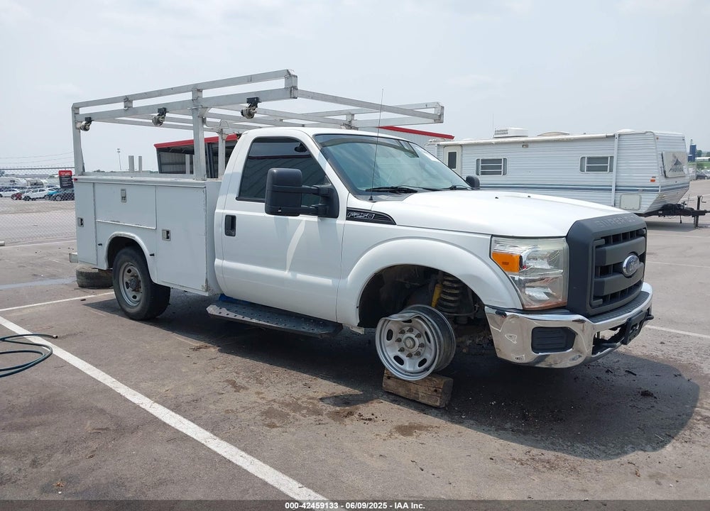 2012 FORD F-250 XL VIN: 1FDBF2A65CEC68518
