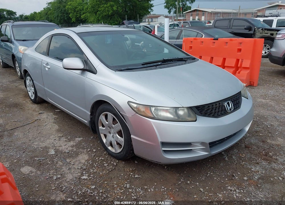 2010 HONDA CIVIC LX VIN: 2HGFG1B69AH521519