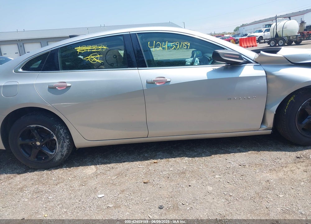 2017 CHEVROLET MALIBU VIN: 1G1ZB5ST8HF137338