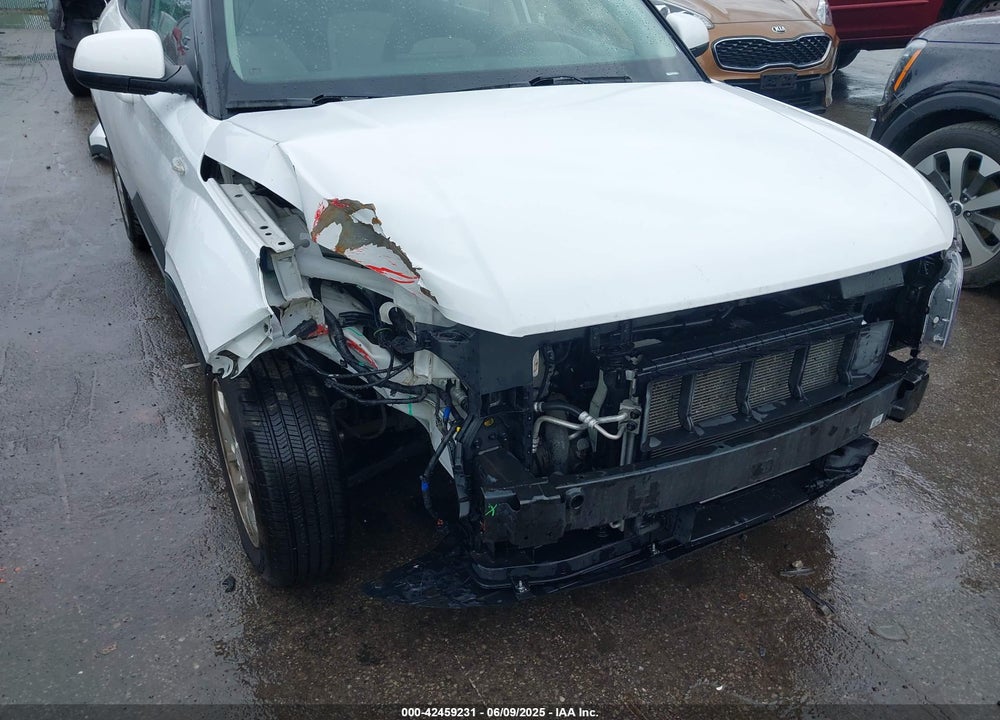 2020 HYUNDAI VENUE SEL VIN: KMHRC8A33LU036988
