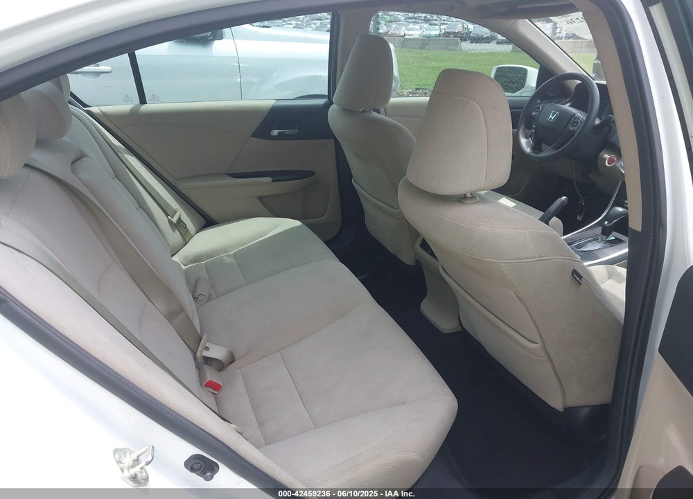 2015 HONDA ACCORD EX VIN: 1HGCR2F74FA054750