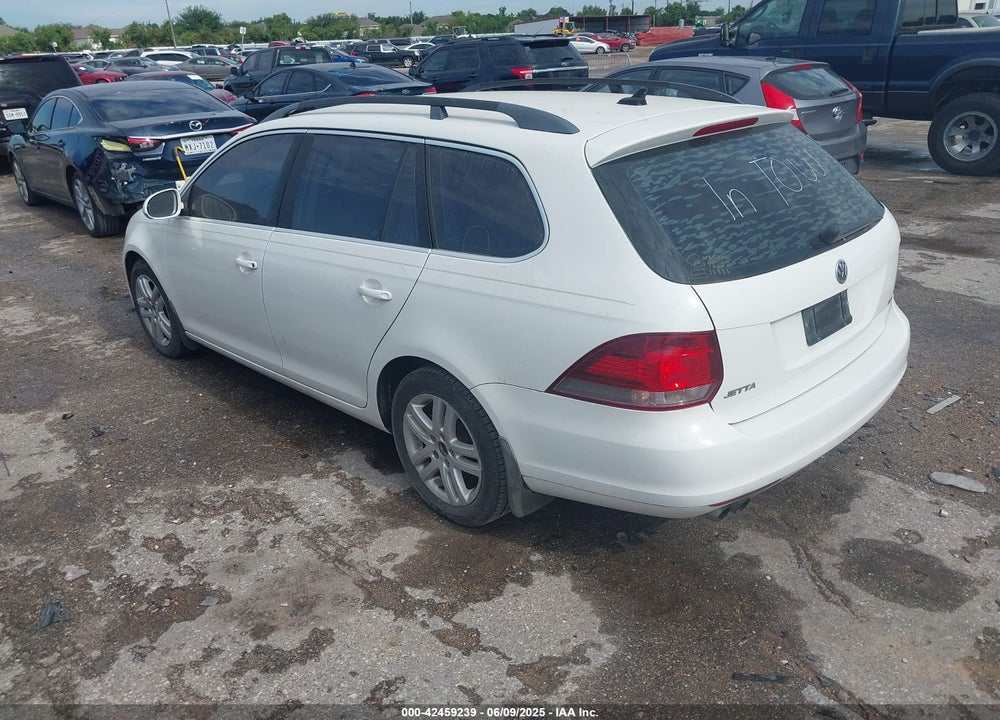 2011 VOLKSWAGEN JETTA SPORTWAGEN VIN: 3VWML7AJ5BM609073