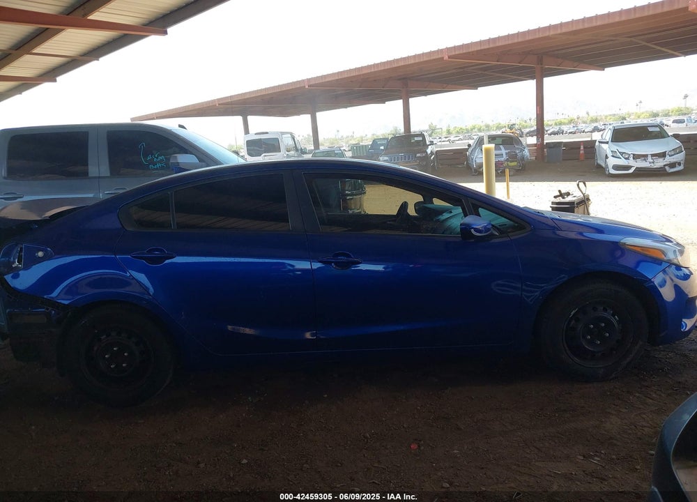 2017 KIA FORTE LX VIN: 3KPFK4A70HE118351