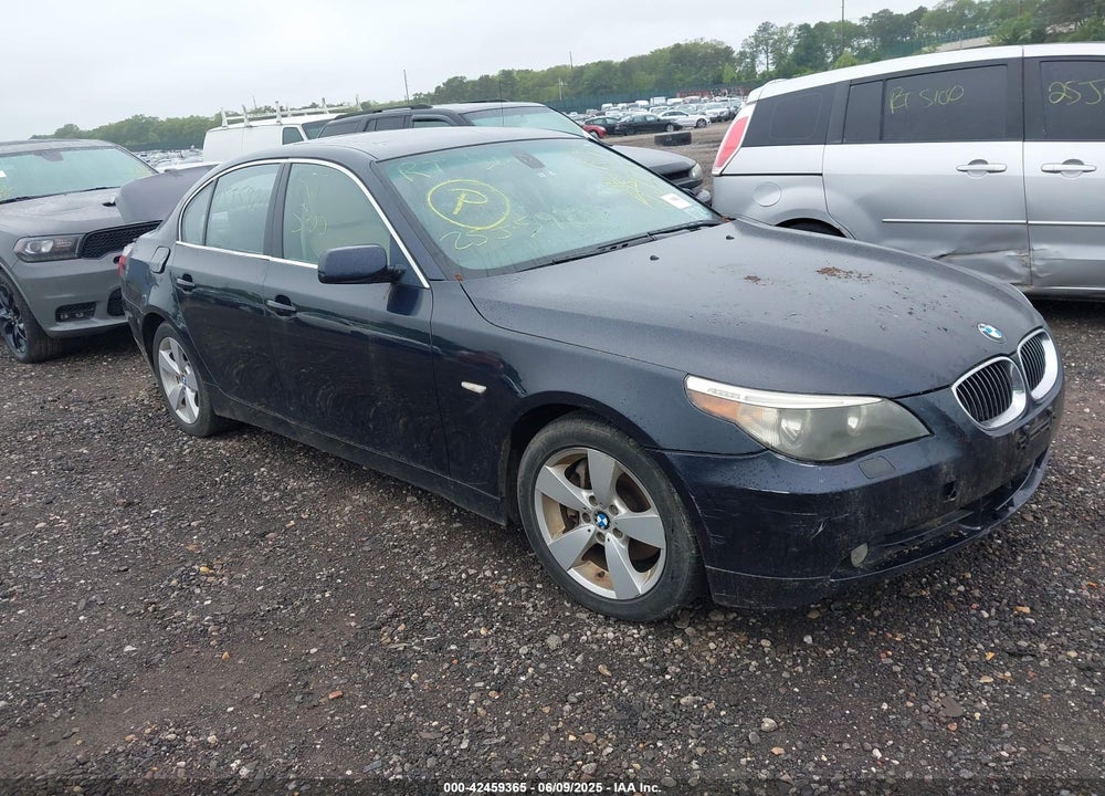 2007 BMW 525XI VIN: WBANF335X7CW69296