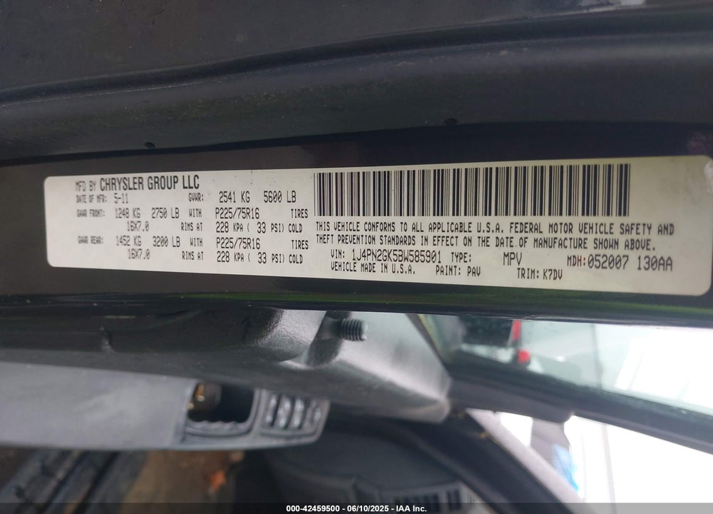 2011 JEEP LIBERTY VIN: 1J4PN2GK5BW585901