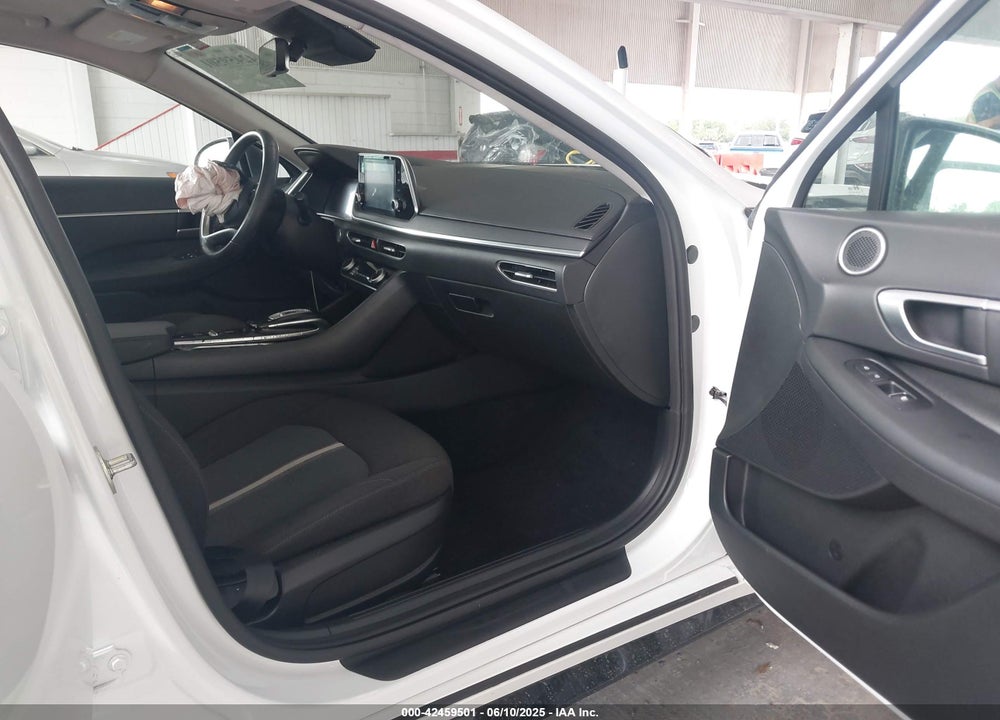2020 HYUNDAI SONATA VIN: 5NPEF4JA1LH002673