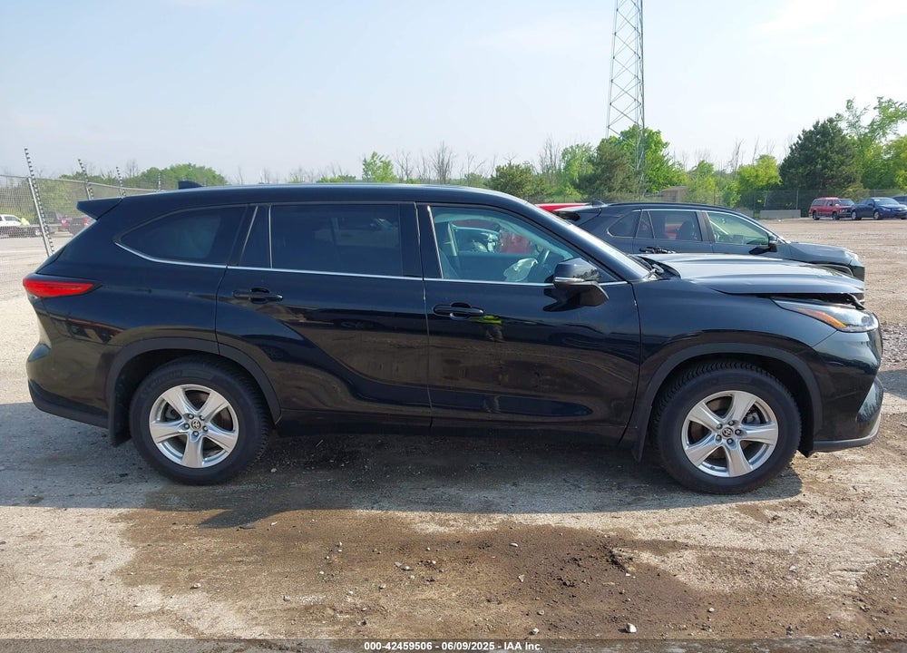 2022 TOYOTA HIGHLANDER VIN: 5TDBZRBHXNS560991