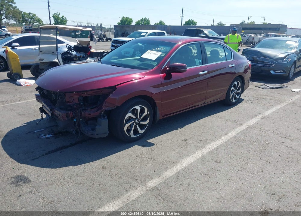 2016 HONDA ACCORD EX-L VIN: 1HGCR2F82GA083268