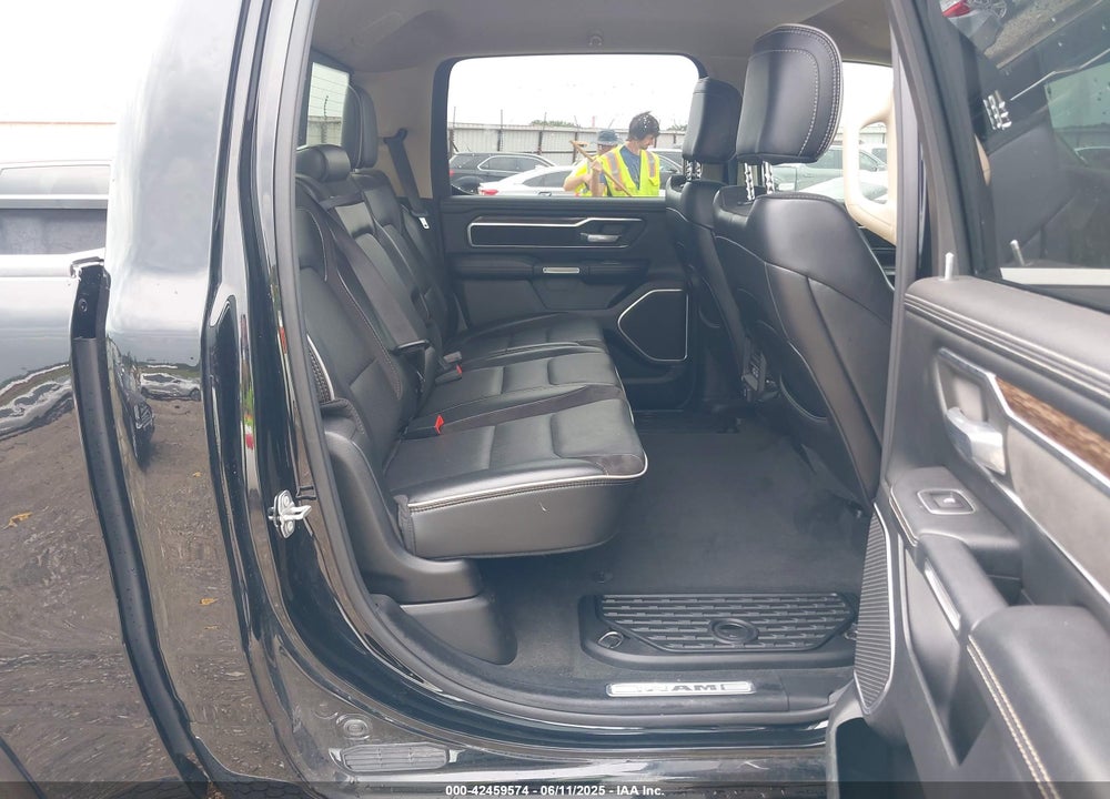 2020 RAM 1500 LAIE  4X4 5'7 BOX VIN: 1C6SRFJT4LN150587