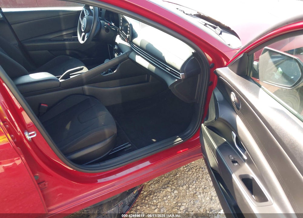 2021 HYUNDAI ELANTRA VIN: KMHLM4AG0MU074498