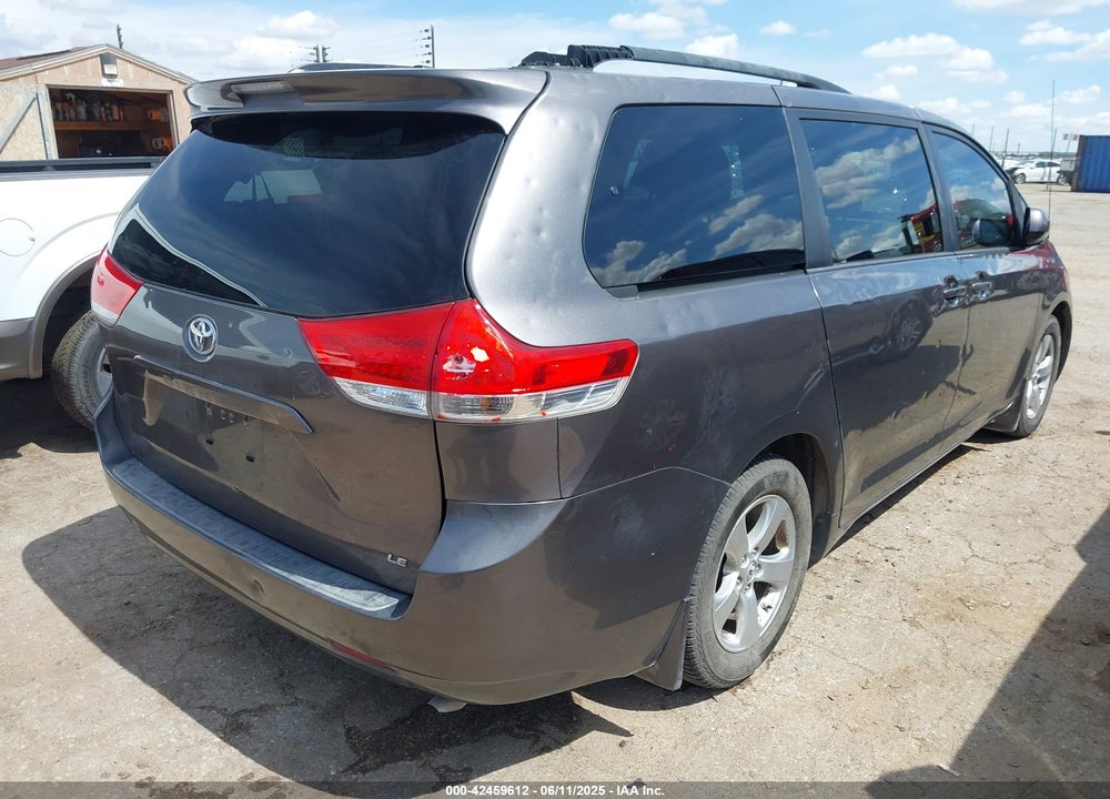 2013 TOYOTA SIENNA LE V6 8 PASSENGER VIN: 5TDKK3DC1DS322738