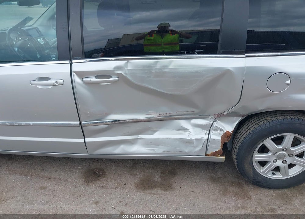 2012 CHRYSLER TOWN & COUNTRY TOURING VIN: 2C4RC1BG5CR382504