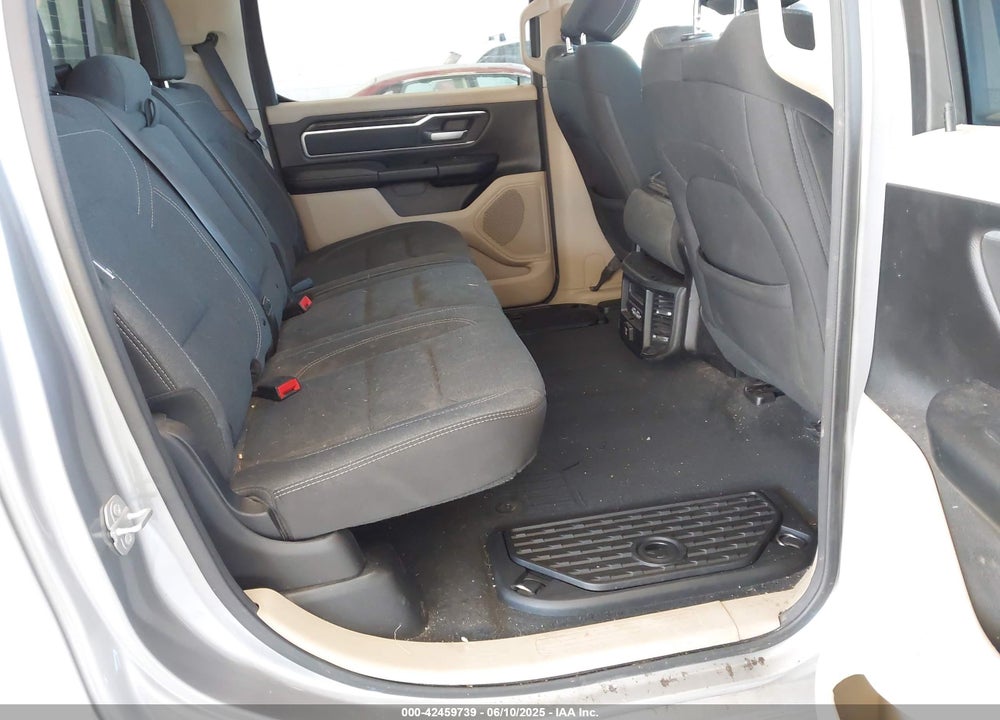 2020 RAM 1500 BIG HORN VIN: 1C6SRFMT4LN125460