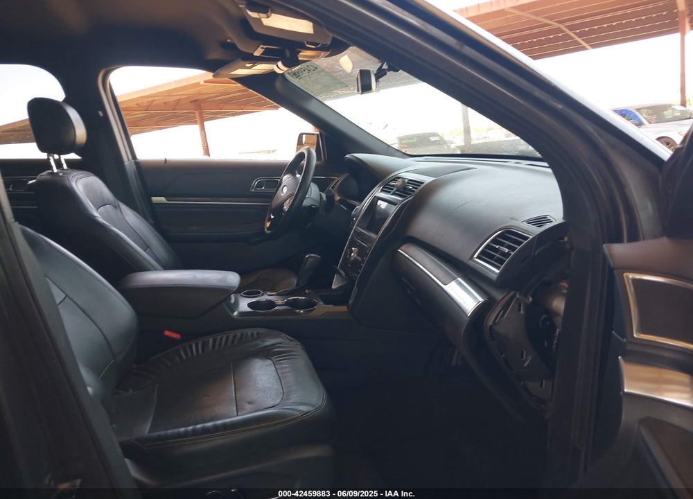 2017 FORD EXPLORER VIN: 1FM5K7F89HGC38661