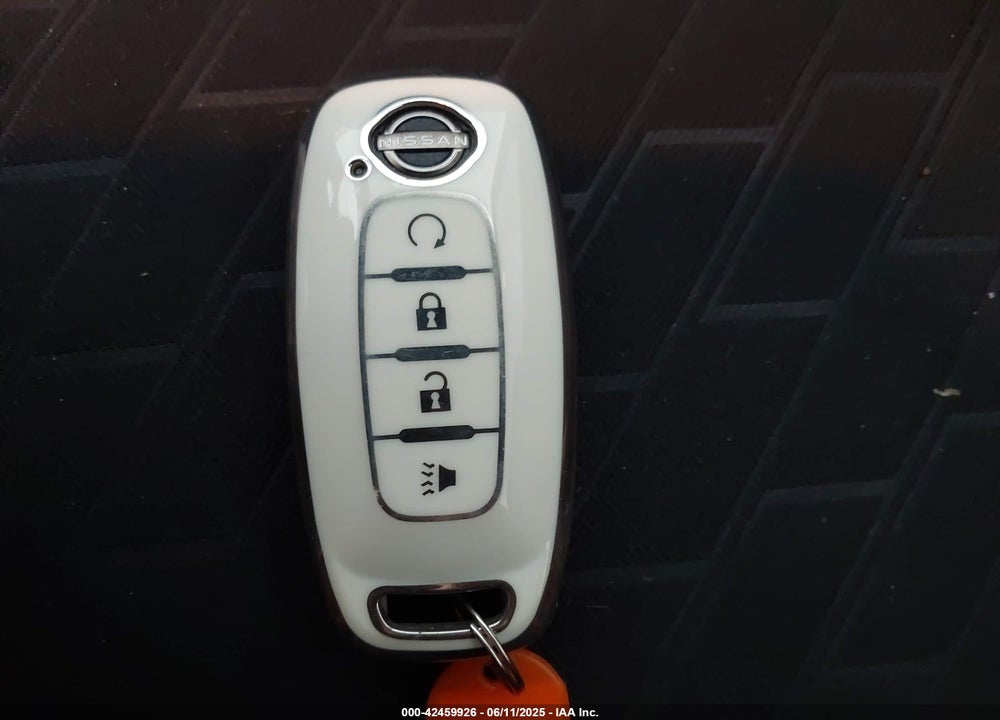 2024 NISSAN KICKS VIN: 3N1CP5DVXRL555939