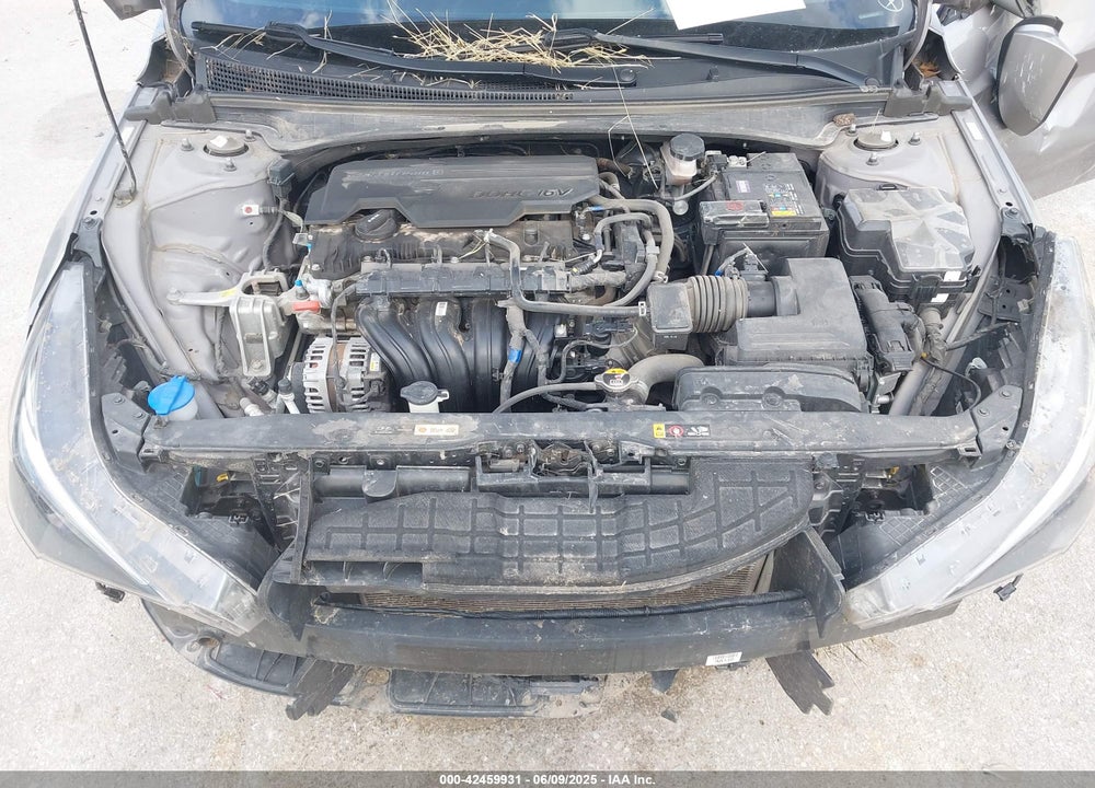2021 HYUNDAI ELANTRA VIN: KMHLS4AG6MU103492