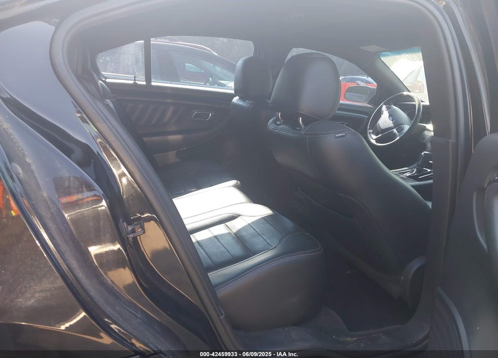 2013 FORD TAURUS SHO VIN: 1FAHP2KT5DG229598
