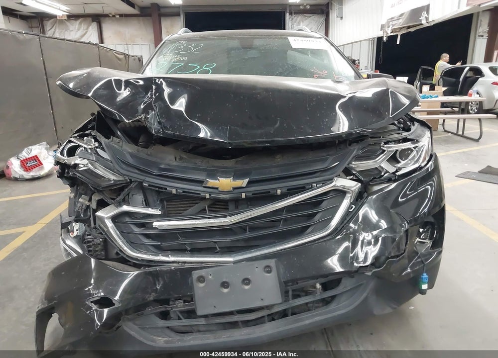 2019 CHEVROLET EQUINOX VIN: 2GNAXUEV0K6278569