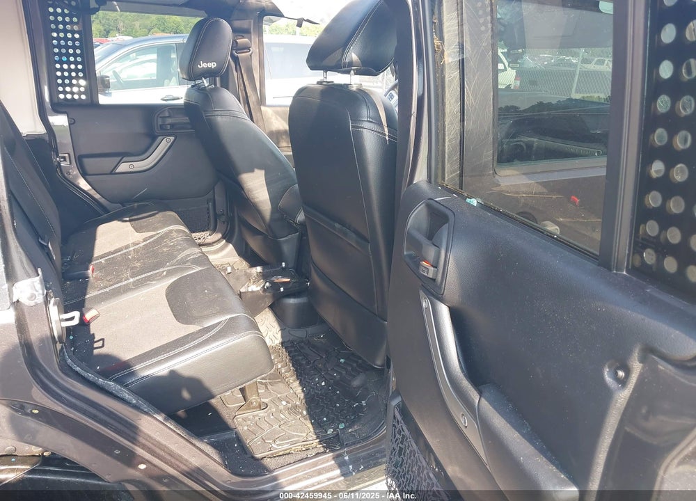2016 JEEP WRANGLER UNLIMITED VIN: 1C4BJWDG9GL211030