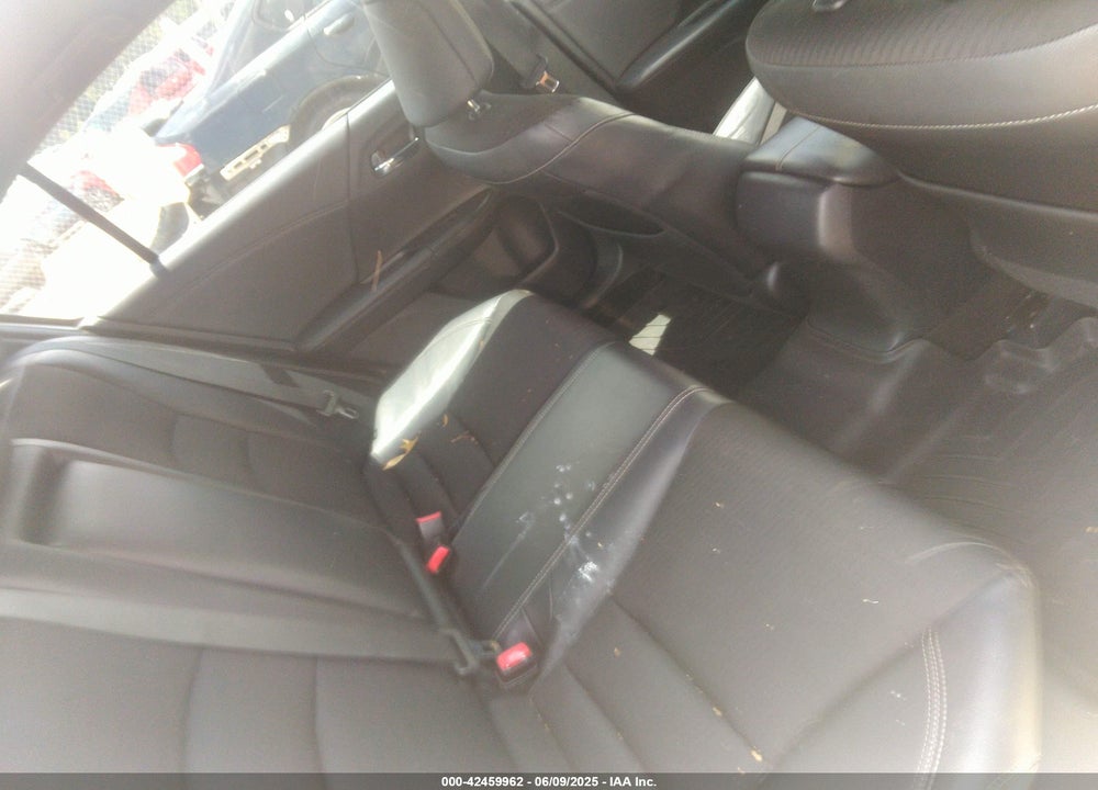 2017 HONDA ACCORD VIN: 1HGCR2F53HA227921