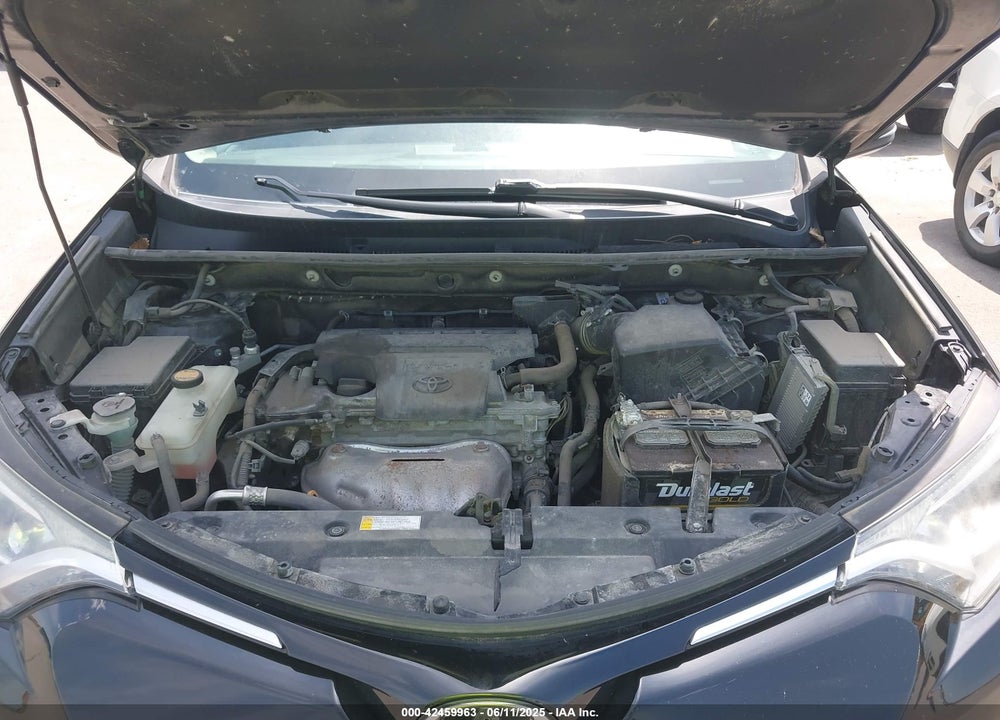 2017 TOYOTA RAV4 XLE VIN: 2T3RFREV9HW604622