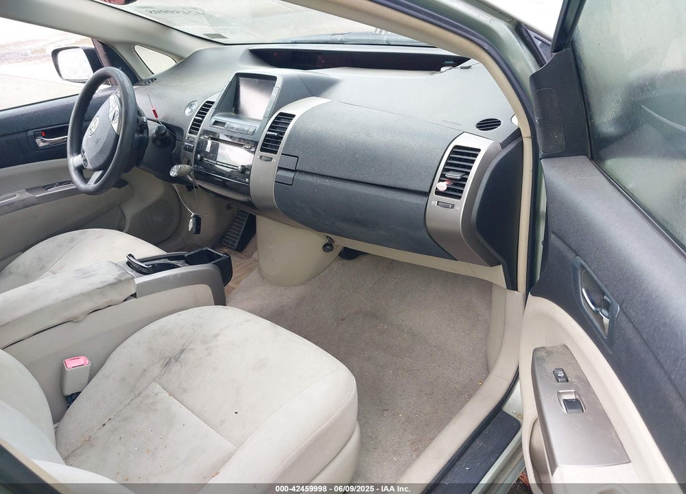 2008 TOYOTA PRIUS VIN: JTDKB20U987746130