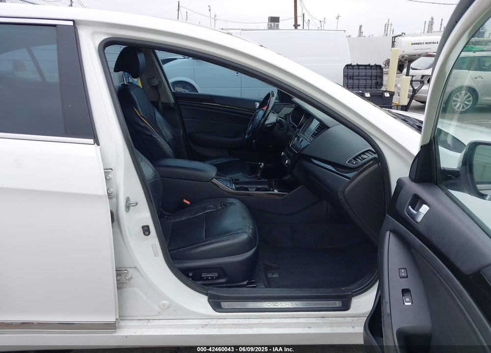 2015 KIA CADENZA VIN: KNALN4D77F5180020