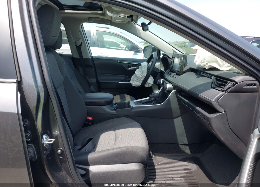 2022 TOYOTA RAV4 VIN: 2T3P1RFVXNC303200
