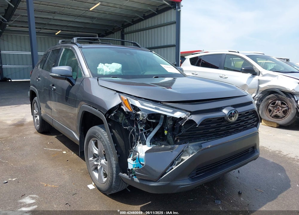 2022 TOYOTA RAV4 VIN: 2T3P1RFVXNC303200