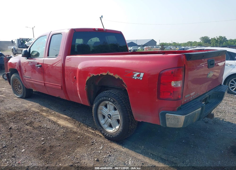 2009 CHEVROLET SILVERADO 1500 LT VIN: 1GCEK29089Z126145