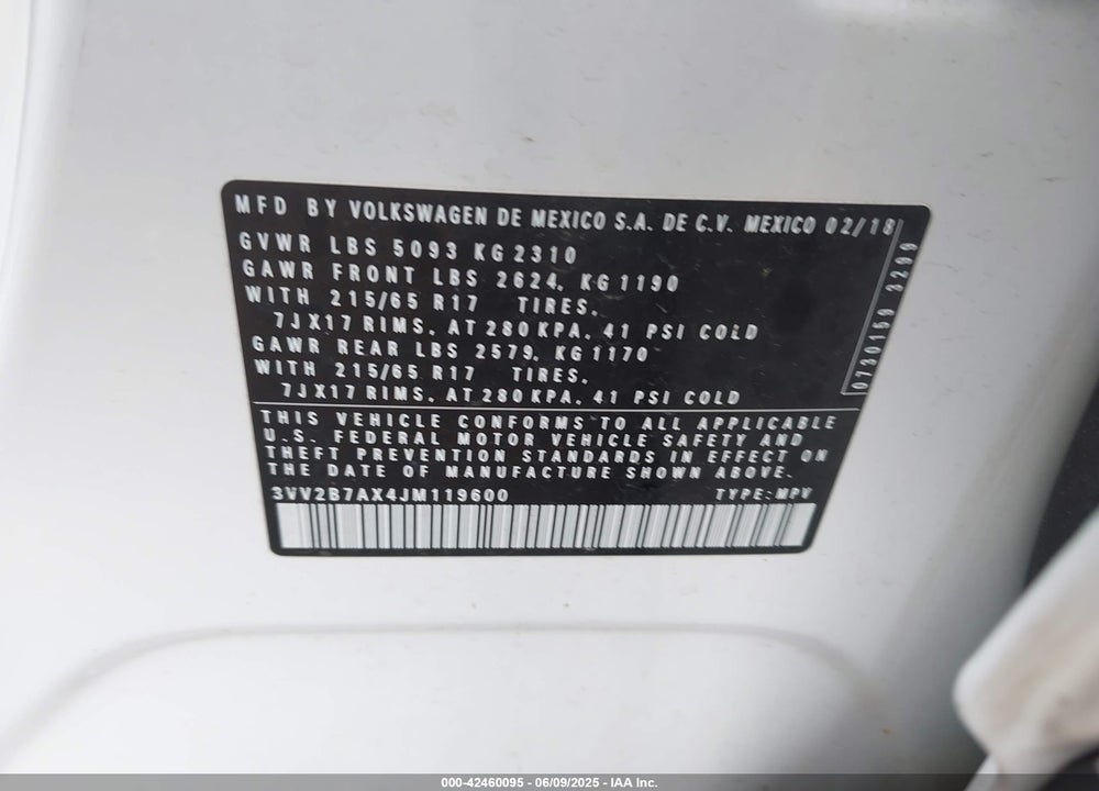 2018 VOLKSWAGEN TIGUAN VIN: 3VV2B7AX4JM119600