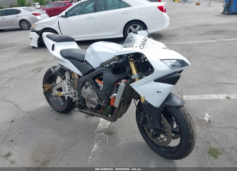 2004 HONDA CBR600 RR VIN: JH2PC37184M100472