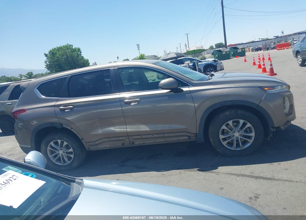 2019 HYUNDAI SANTA FE VIN: 5NMS23AD2KH009713