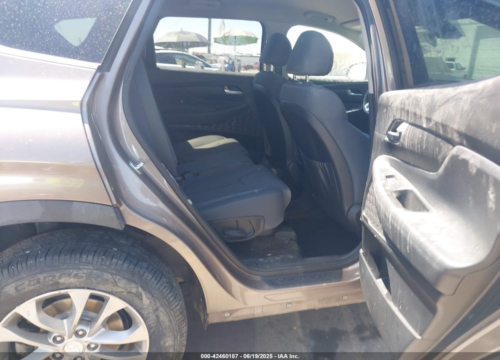 2019 HYUNDAI SANTA FE VIN: 5NMS23AD2KH009713