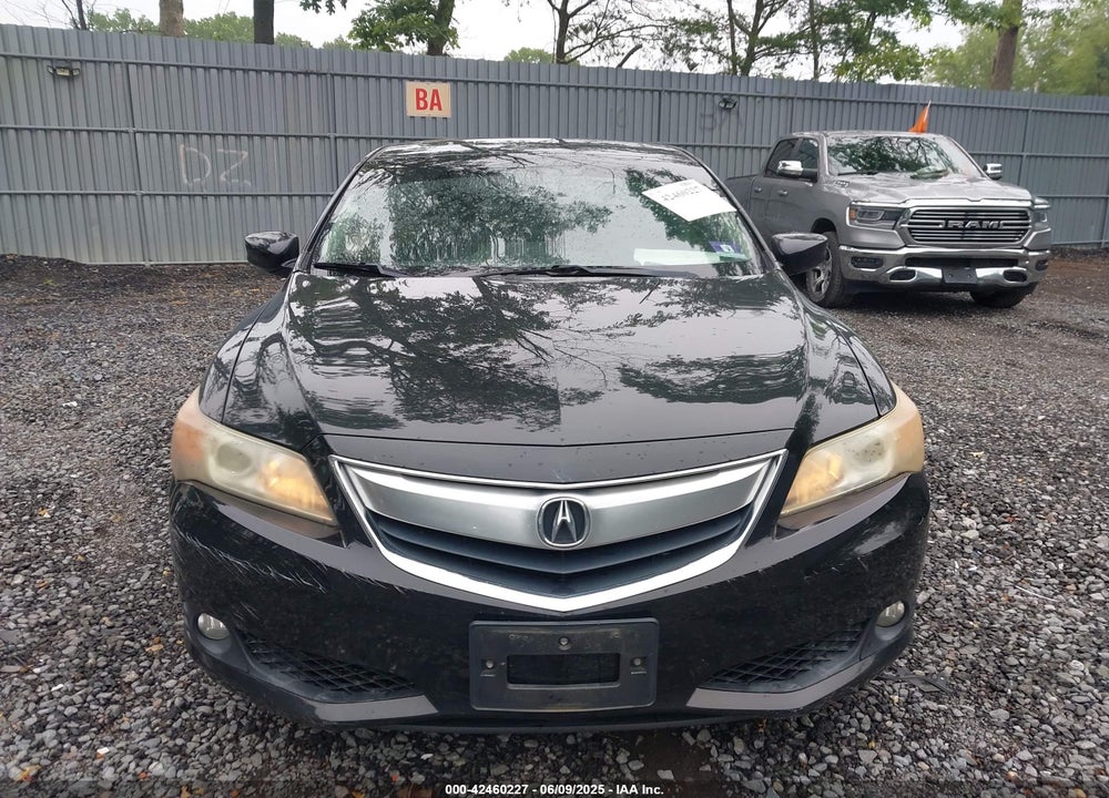 2013 ACURA ILX VIN: 19VDE1F70DE014306