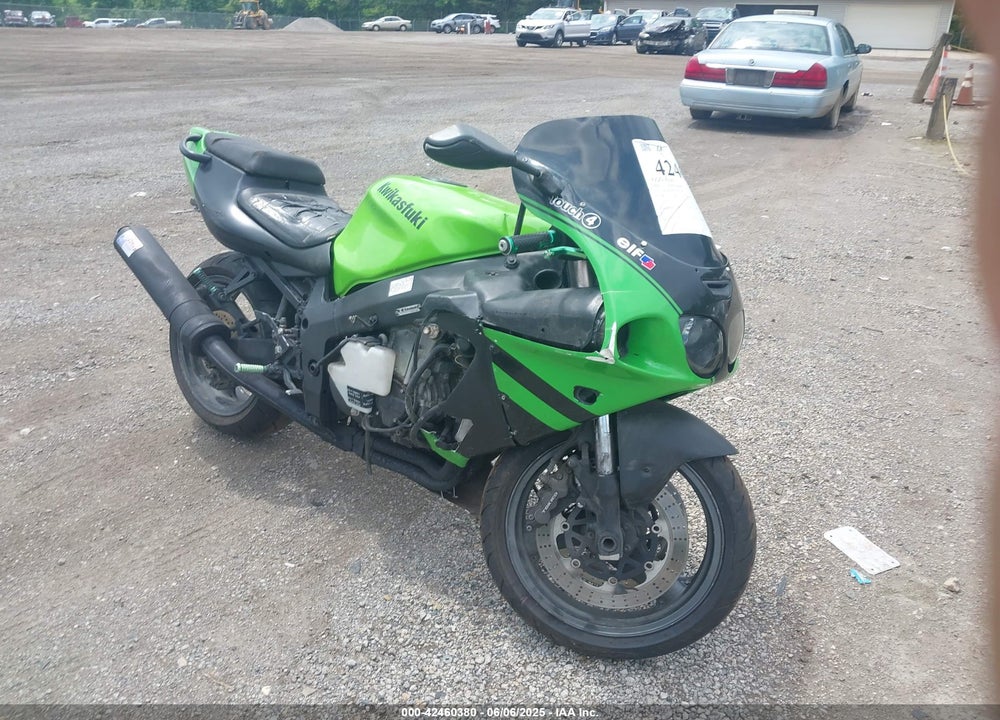 2001 KAWASAKI ZX750 P VIN: JKAZXDP101A053599