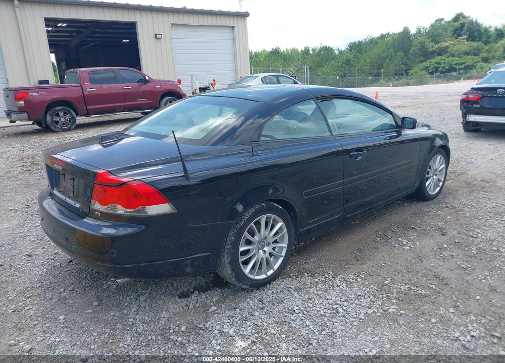 2007 VOLVO C70 T5 VIN: YV1MC68287J016057