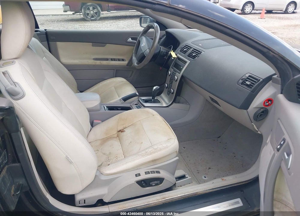 2007 VOLVO C70 T5 VIN: YV1MC68287J016057