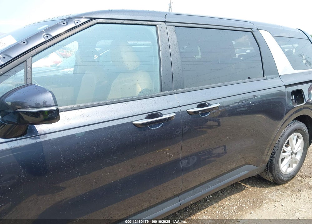 2022 KIA CARNIVAL MPV VIN: KNDNB4H36N6155694