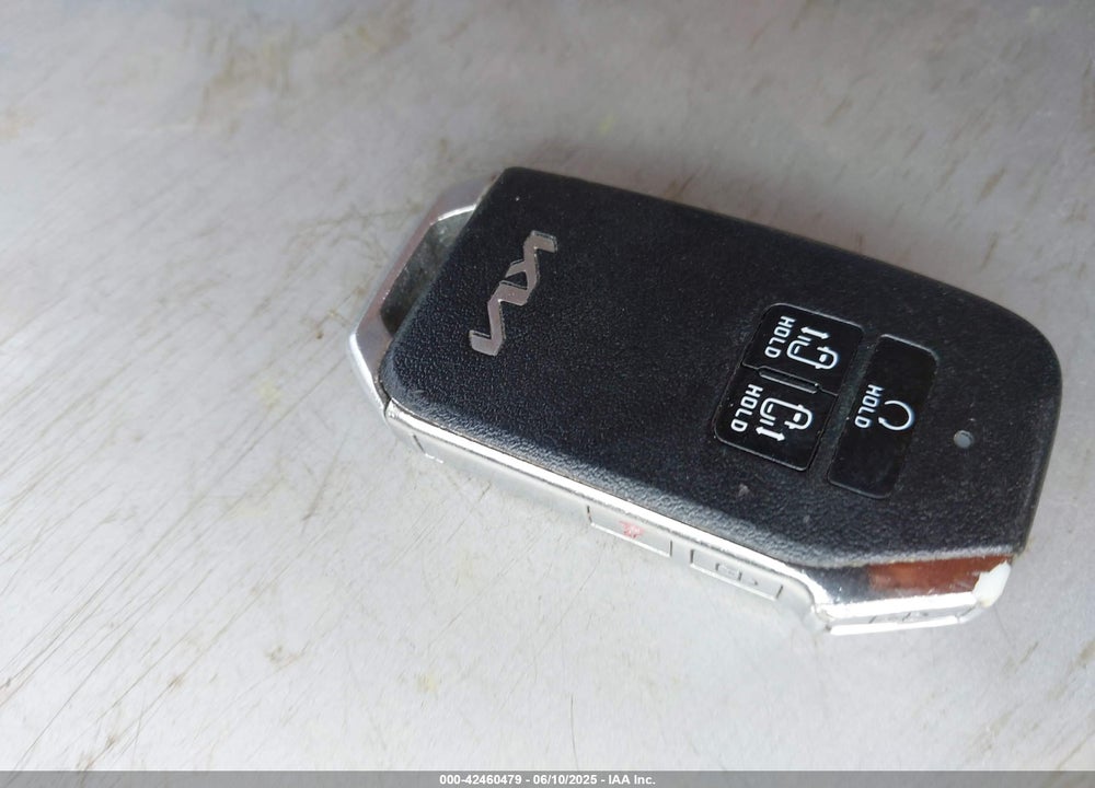 2022 KIA CARNIVAL MPV VIN: KNDNB4H36N6155694