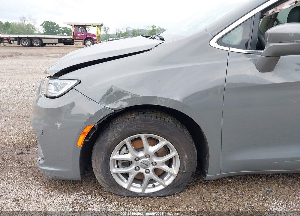2022 CHRYSLER PACIFICA TOURING L VIN: 2C4RC1BG9NR219793
