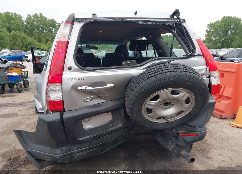 2005 HONDA CR-V LX VIN: SHSRD78535U308303
