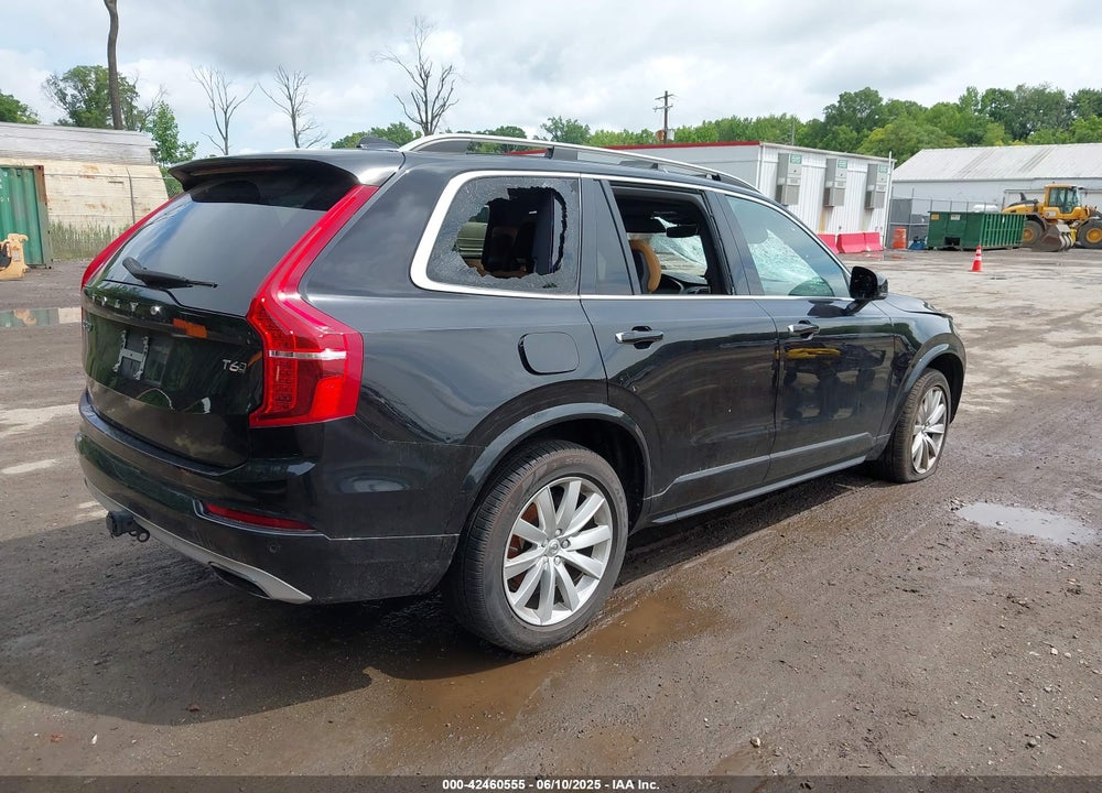 2016 VOLVO XC90 T6 MOMENTUM VIN: YV4A22PK8G1044864