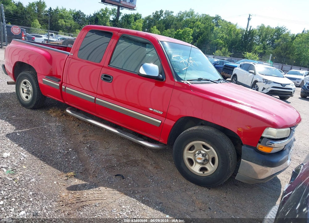 2001 CHEVROLET SILVERADO 1500 LS VIN: 2GCEC19V211224684