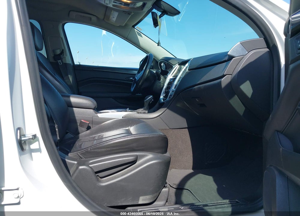 2014 CADILLAC SRX VIN: 3GYFNAE37ES676329